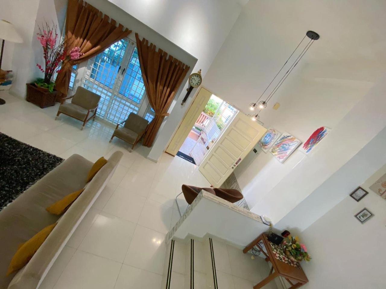 Homestay Nautilus Bay George Town
